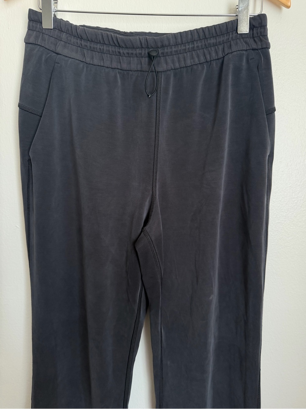 Lululemon SoftStreme High Rise Pants Regular Washed Black Women Size 8 - Picture 2 of 9